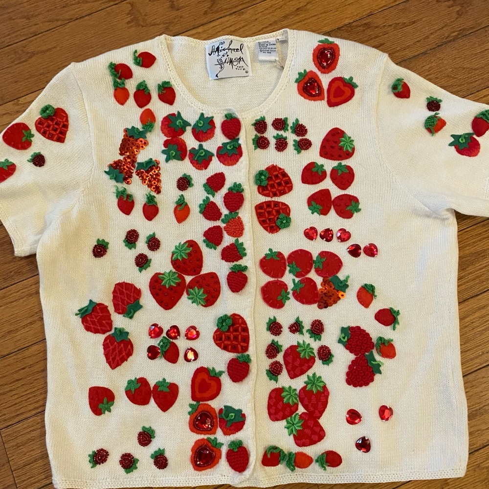 Vintage Michael Simon Strawberry Sweater Large